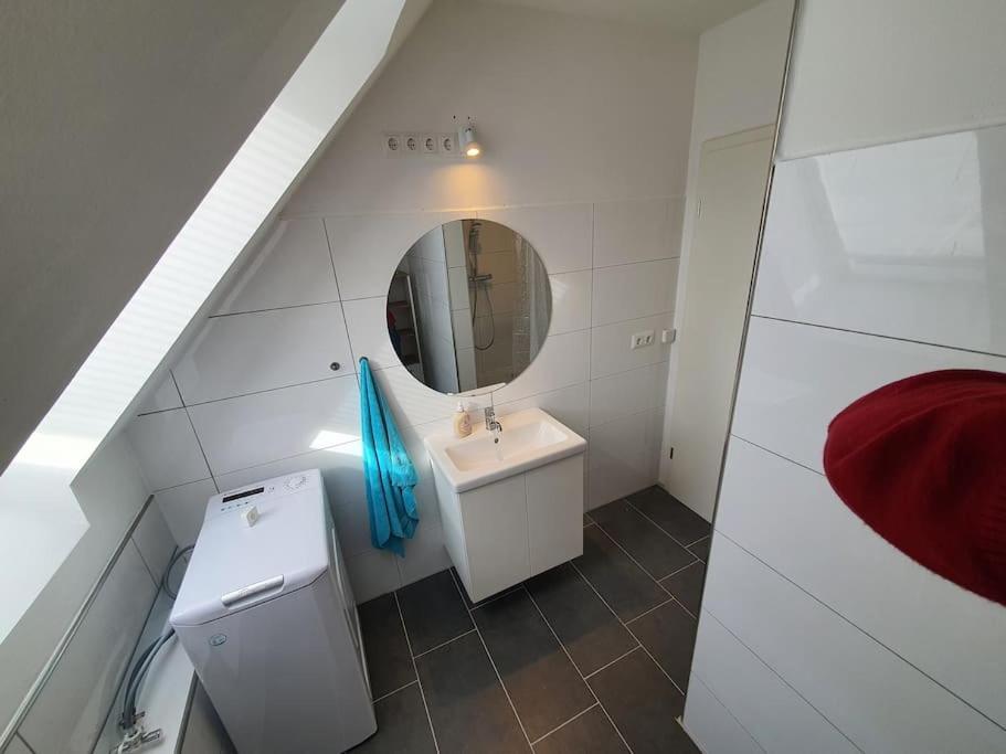 Kiel-Russee Familienwohnung, Lademoeglichkeit, Co2 Frei Bagian luar foto