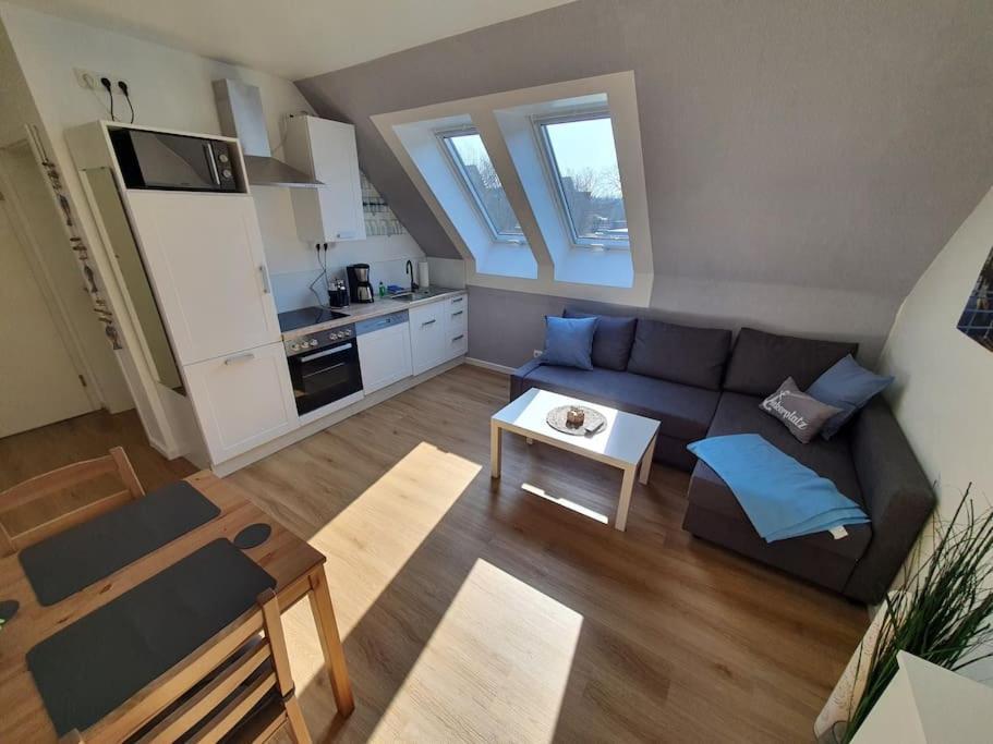 Kiel-Russee Familienwohnung, Lademoeglichkeit, Co2 Frei Bagian luar foto